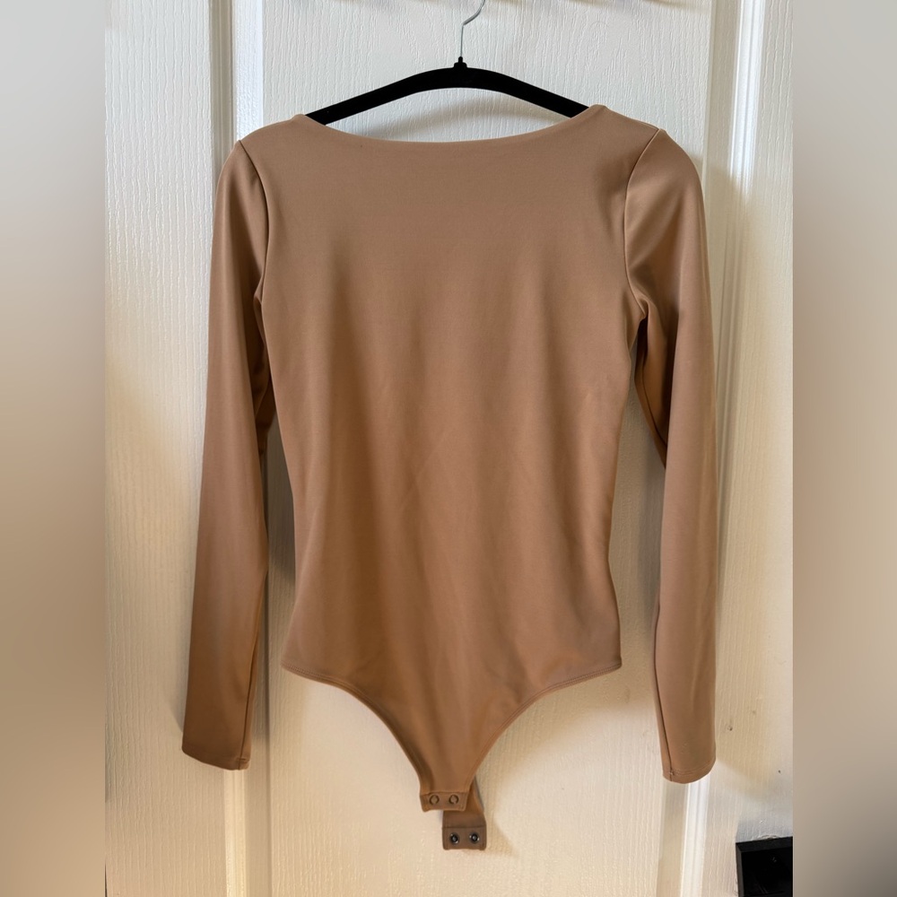 Express Women’s Tan Long Sleeve Bodysuit